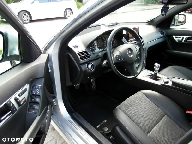 Mercedes-Benz Klasa C 200 Kompressor Avantgarde - 26