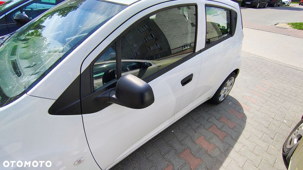 Chevrolet Spark 1.0 Base+ - 14