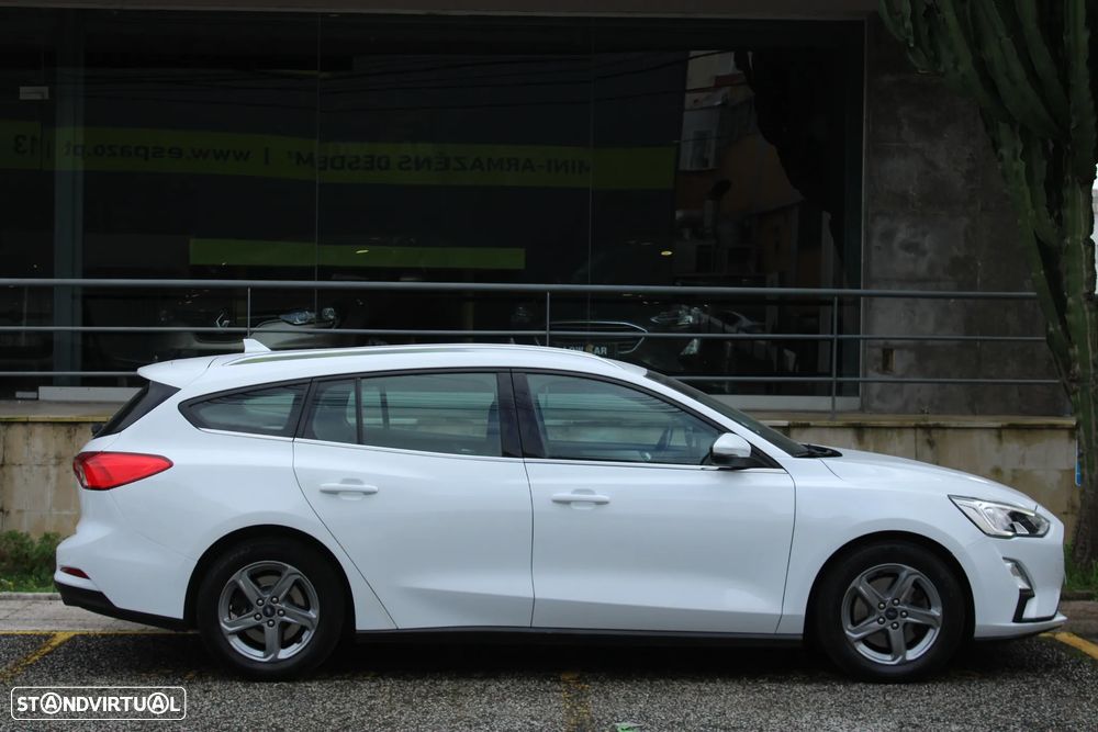 Ford Focus SW 1.5 TDCi EcoBlue Active - 13