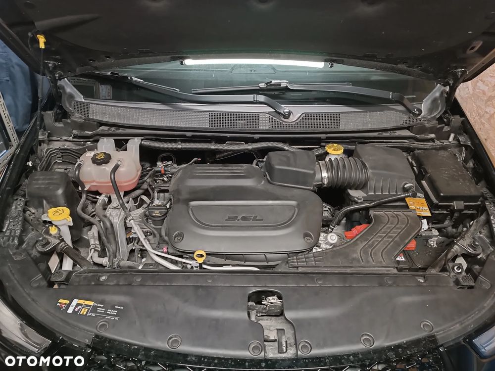 Chrysler Pacifica - 24