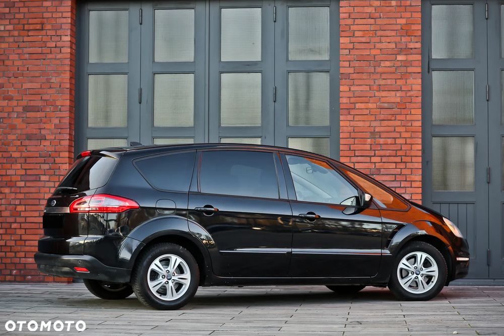 Ford S-Max 2.0 TDCi DPF Business Edition - 17