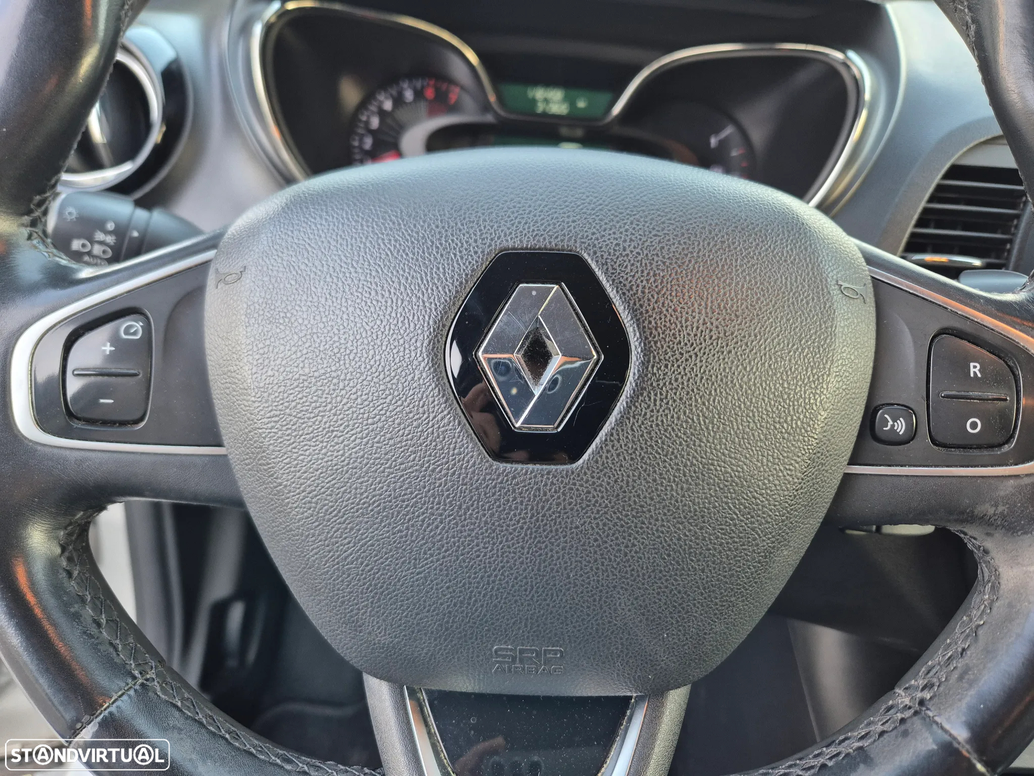Renault Captur 0.9 TCE Exclusive - 18