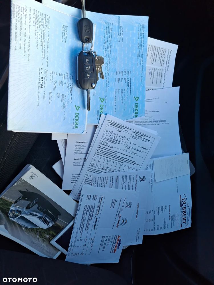 Peugeot 2008 BlueHDi 100 STOP & START Active - 11