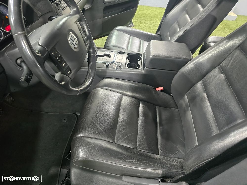 VW Touareg 2.5 TDi Tiptronic - 10