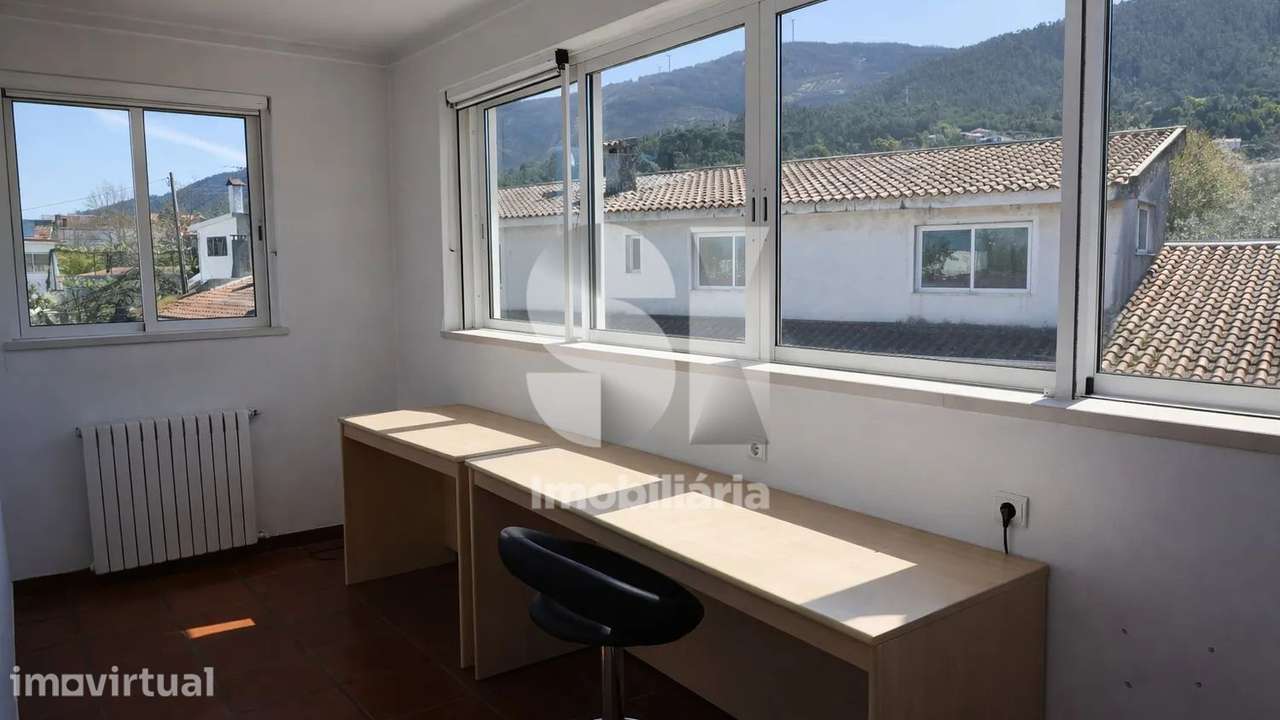 Moradia T5 no centro da Lousã - Grande imagem: 5/20