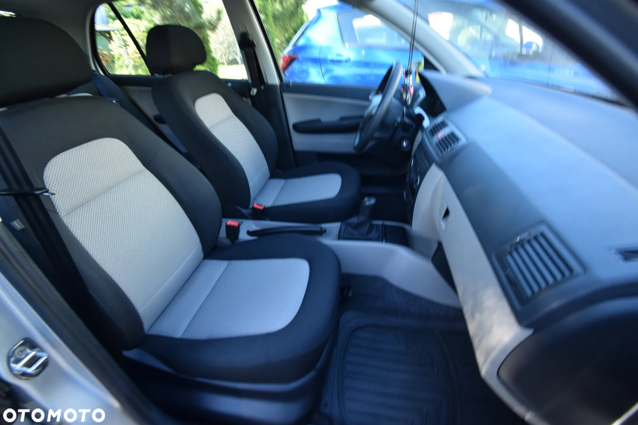 Skoda Fabia 1.4 16V Active - 20