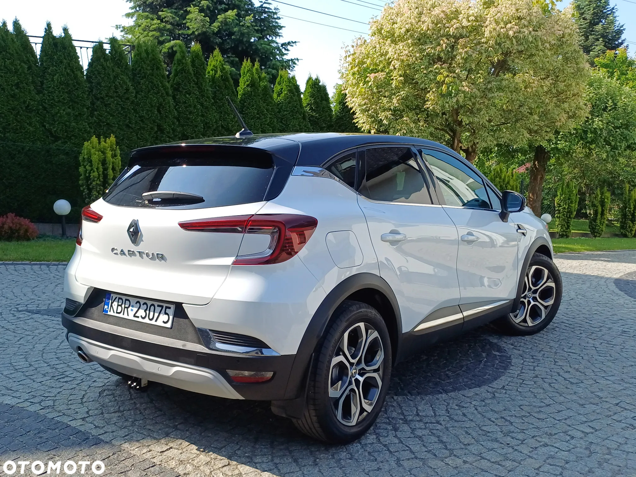 Renault Captur 1.3 TCe mHEV Intens EDC - 3