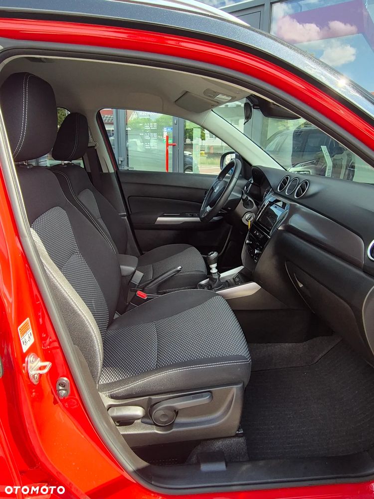 Suzuki Vitara 1.4 Boosterjet SHVS Premium 2WD - 14
