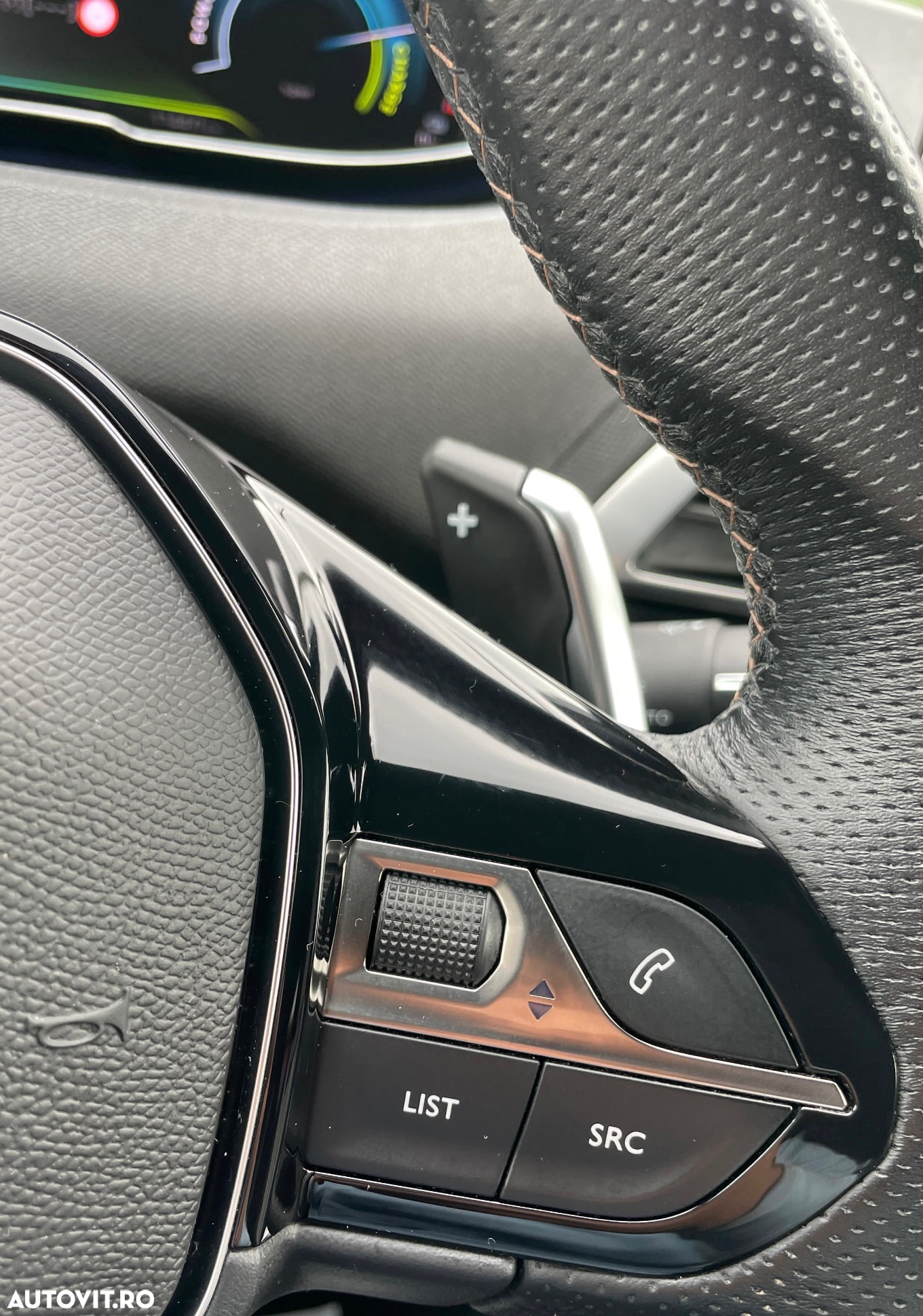 Peugeot 3008 PHEV EAT8 GT Pack - 19