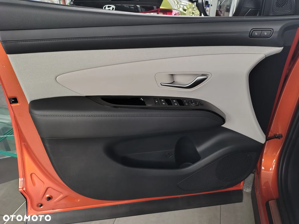 Hyundai Tucson 1.6 T-GDi HEV Platinum 4WD - 13