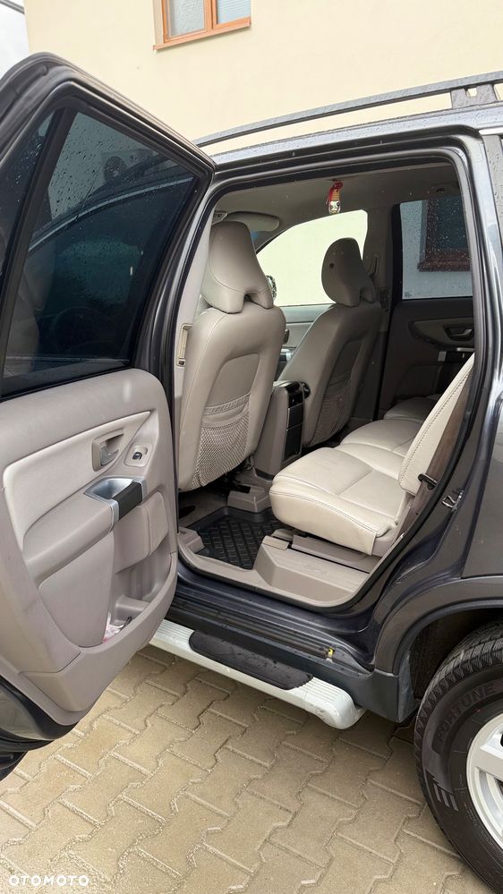 Volvo XC 90 - 18