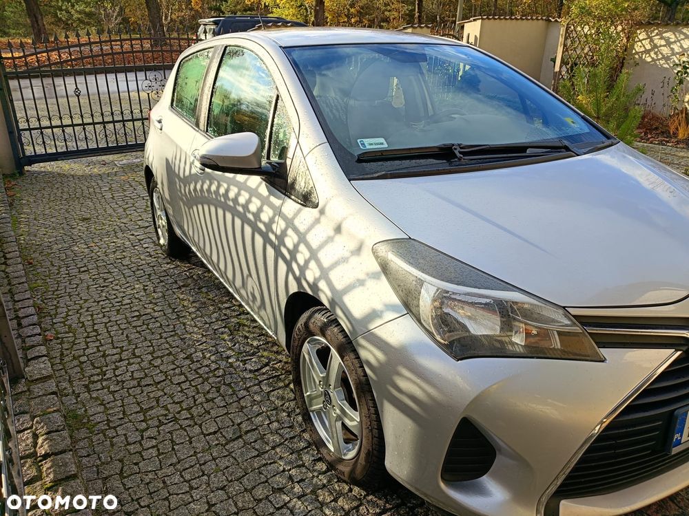 Toyota Yaris 1.0 Sol - 8