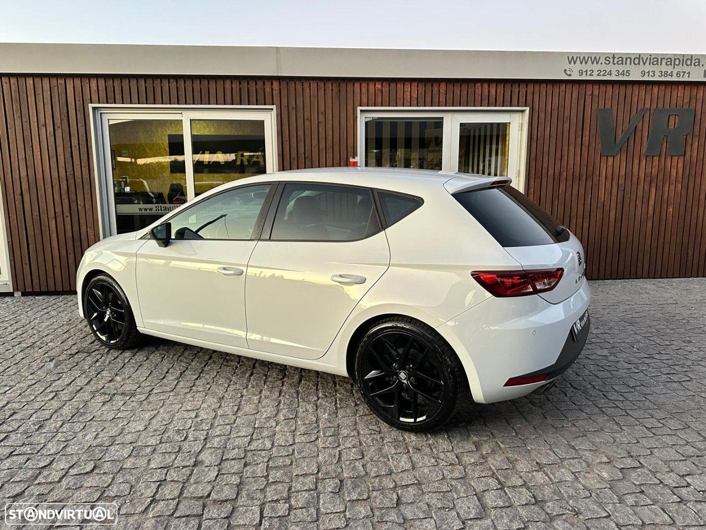 SEAT Leon 2.0 TDI FR S/S - 25