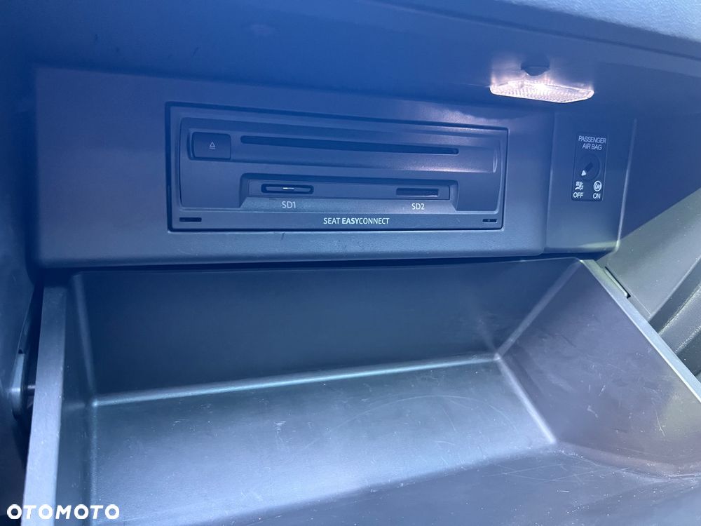 Seat Leon 2.0 TDI DPF Start&Stop DSG FR - 24