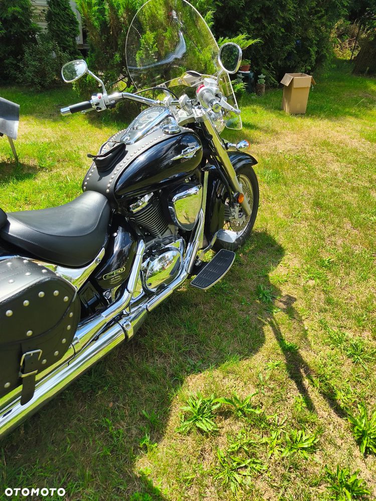 Suzuki VL 800 Volusia - Boulevard C50 - 2