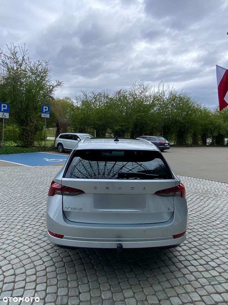 Skoda Octavia 1.4 TSI DSG Style - 6