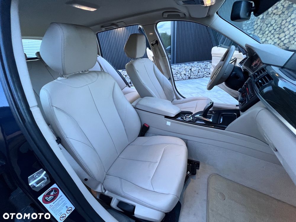 BMW Seria 3 - 39