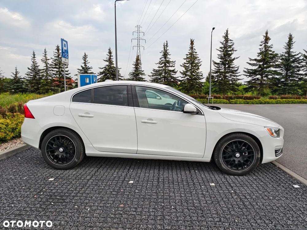 Volvo S60 T5 Drive-E Summum - 4