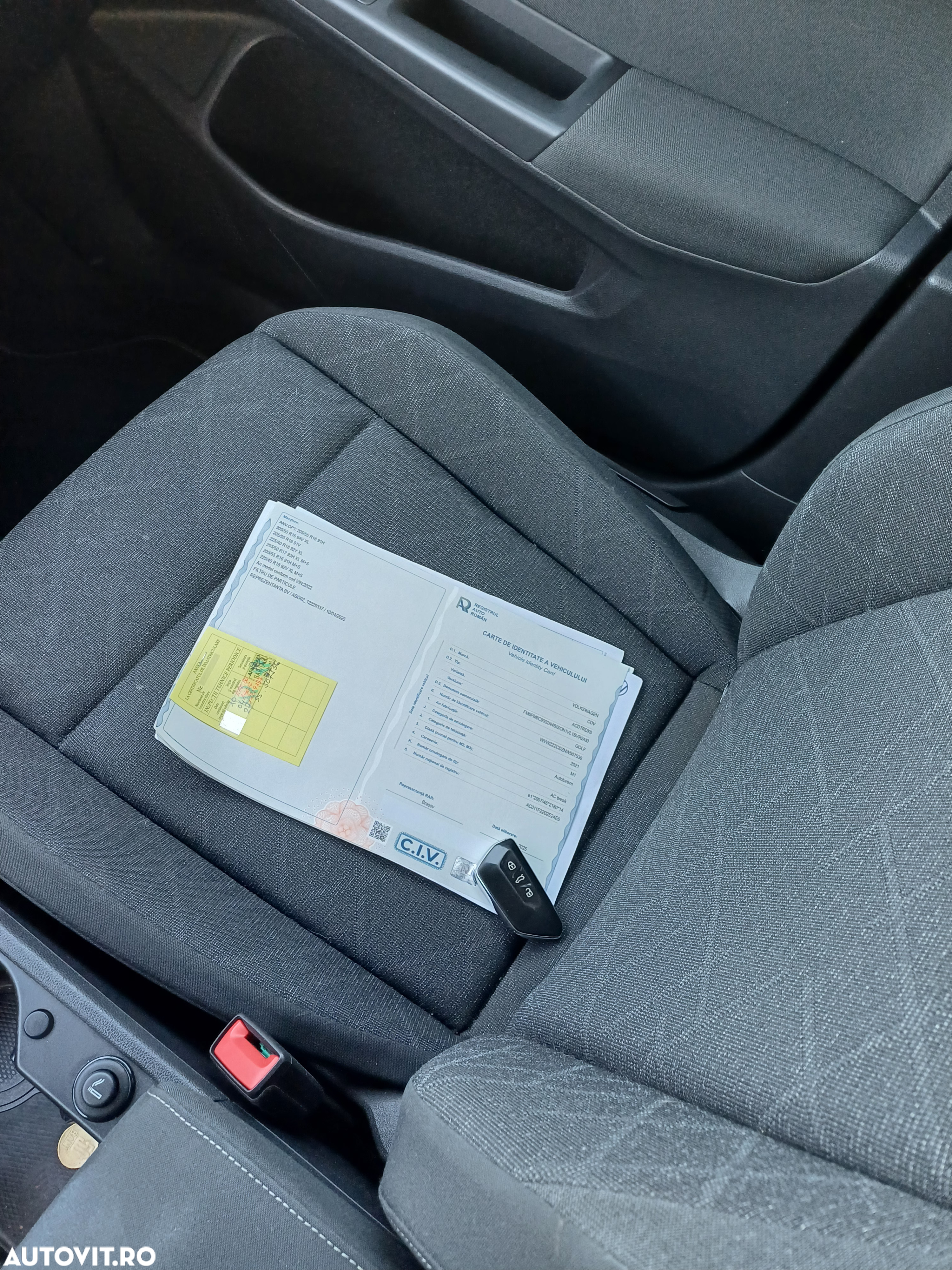 Volkswagen Golf Variant 2.0 TDI 116CP Life - 30