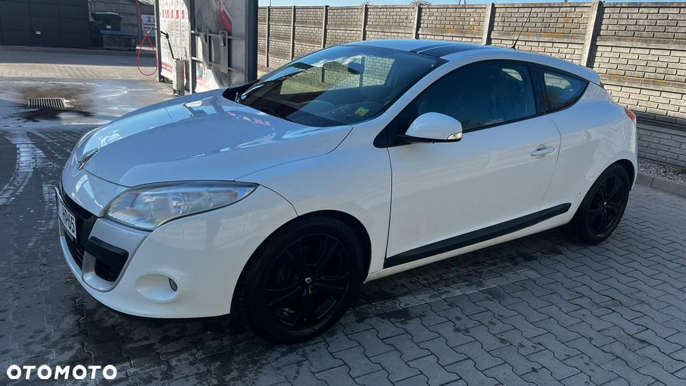 Renault Megane 1.6 Dynamique - 8