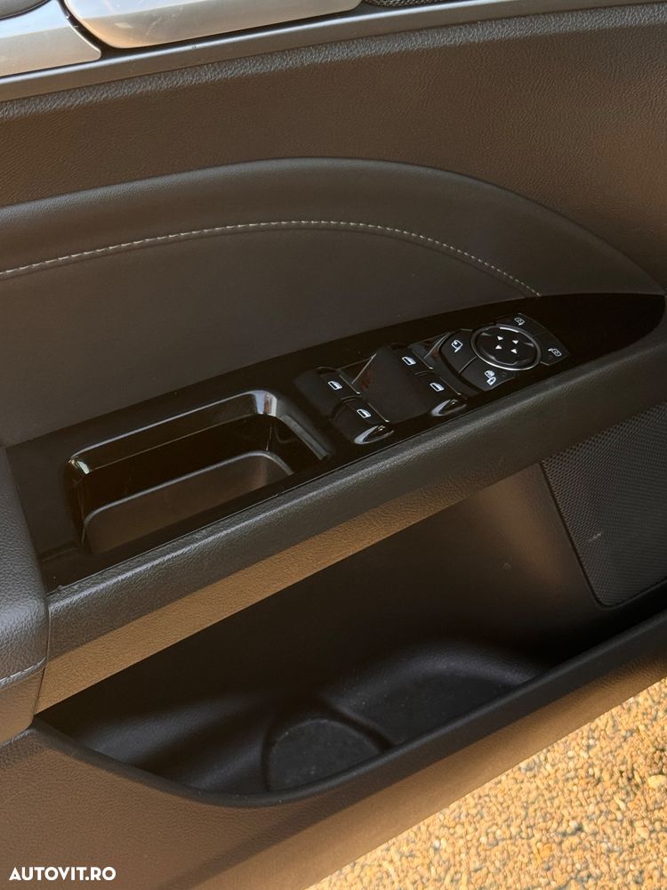 Ford Mondeo 2.0 TDCi Start-Stopp PowerShift-Aut Titanium - 11