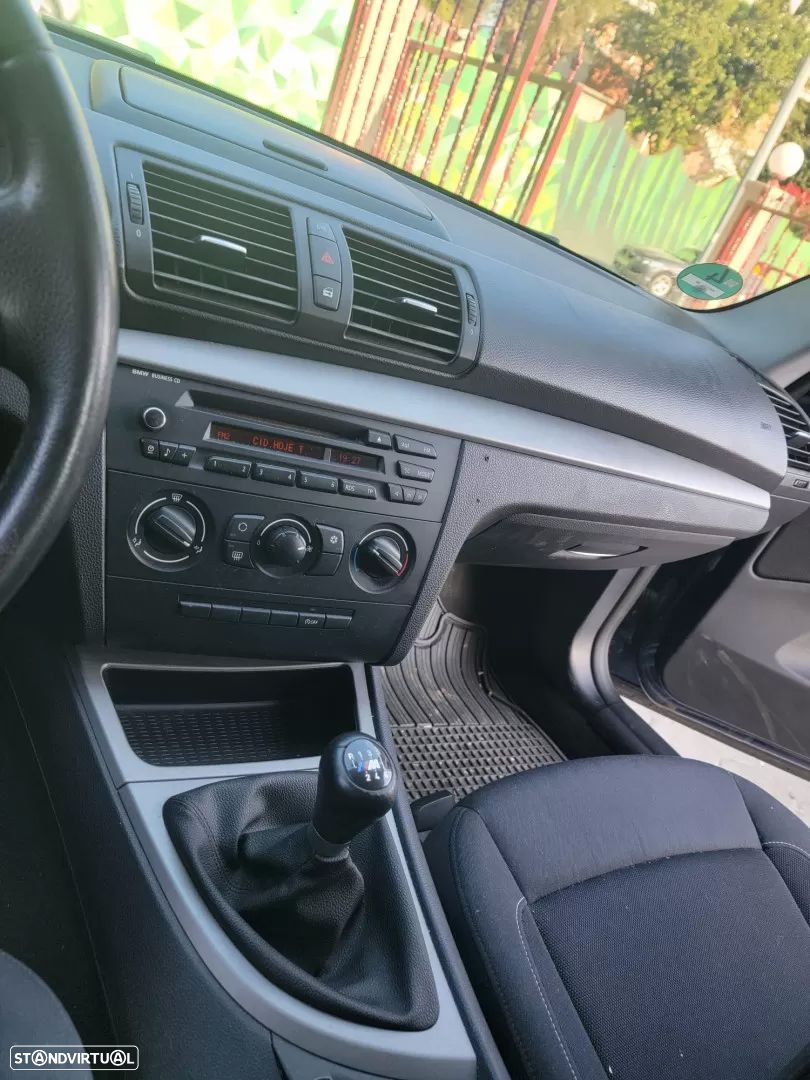 BMW 116 d Sport Line - 14