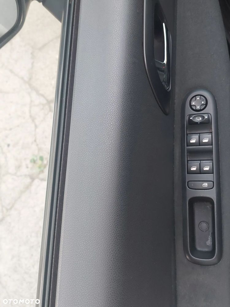 Peugeot 5008 1.6 BlueHDi Style 7os - 13