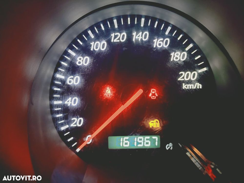 Suzuki Grand Vitara 1.6 JX - 11