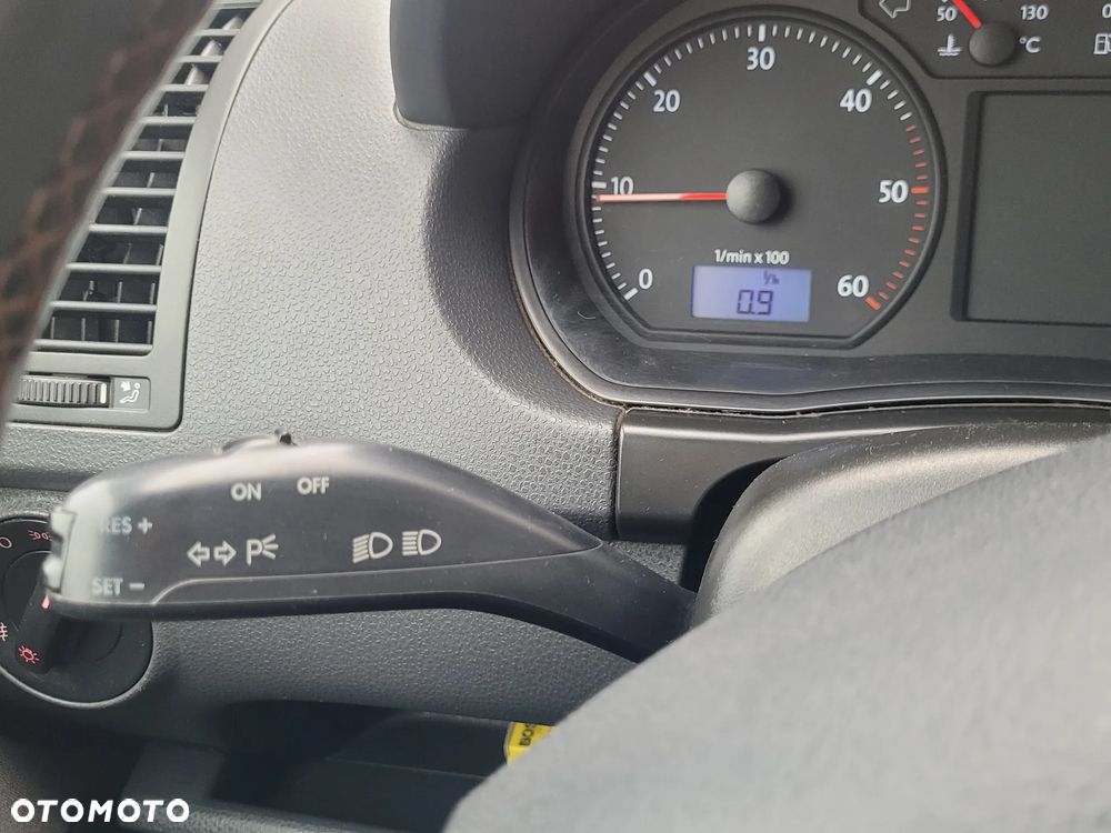 Volkswagen Polo 1.4 TDI Sportline - 8