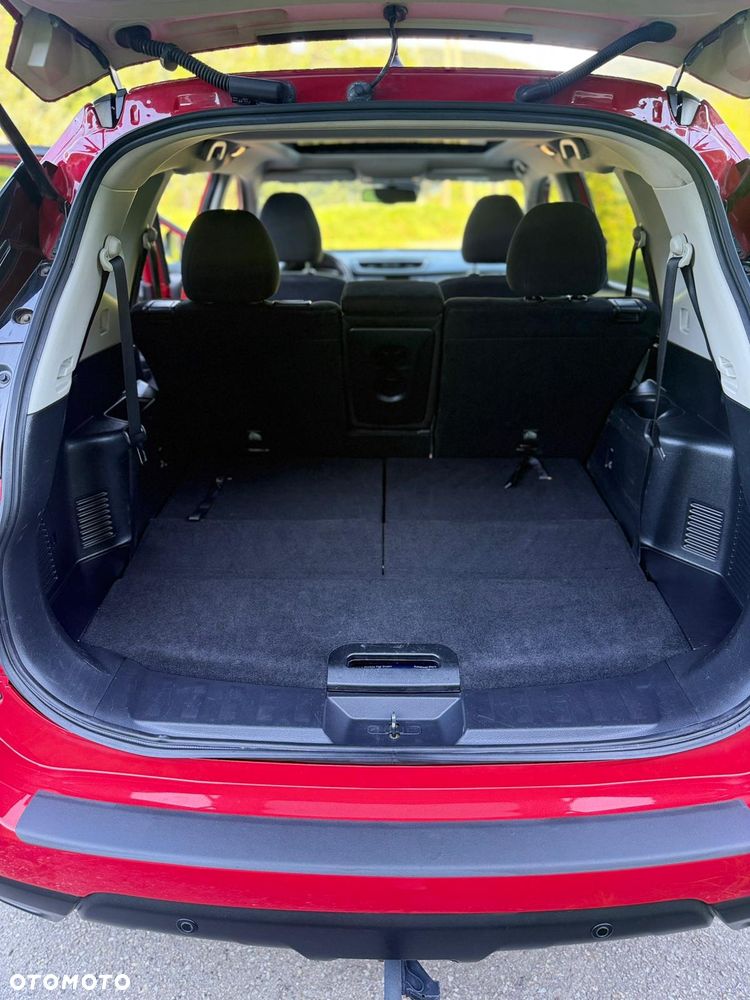 Nissan X-Trail 1.6 dCi ALL-MODE 4x4i 360 - 17