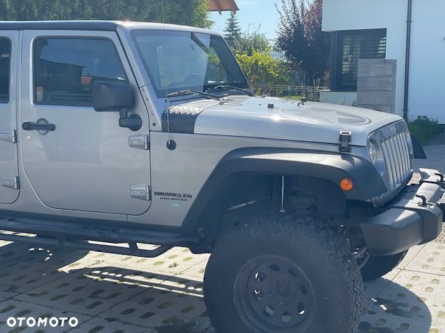 Jeep Wrangler - 6