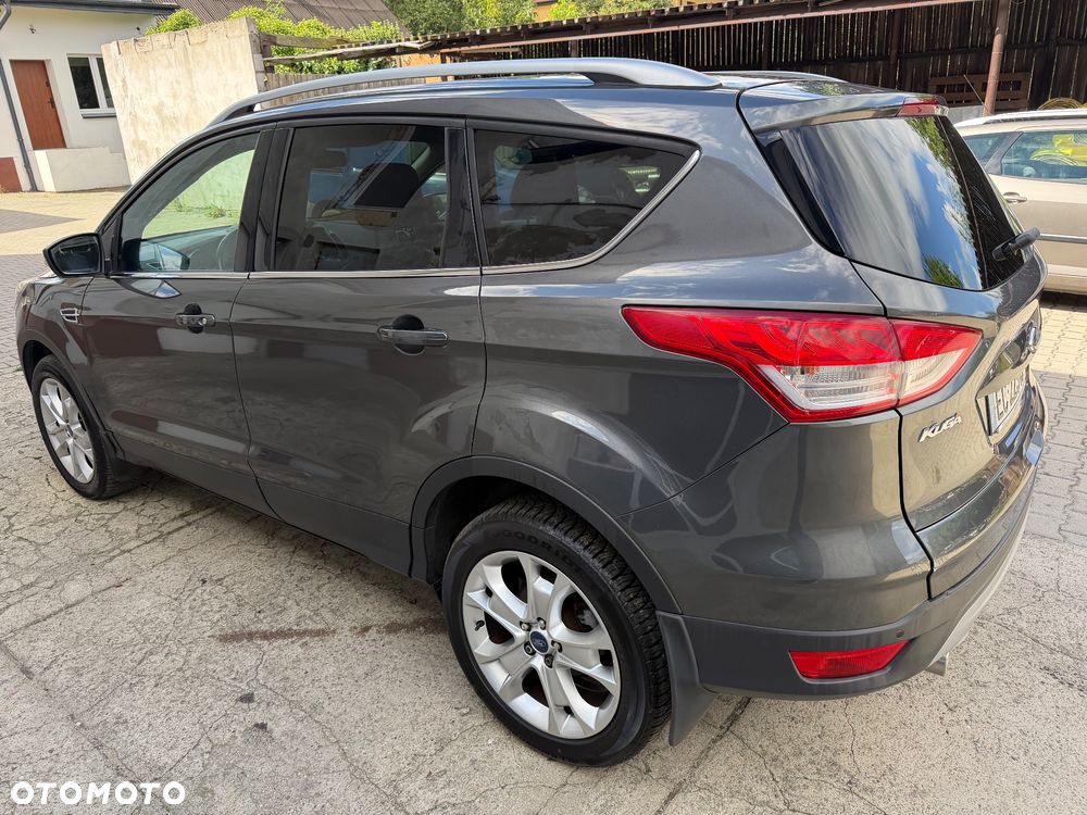 Ford Kuga - 4