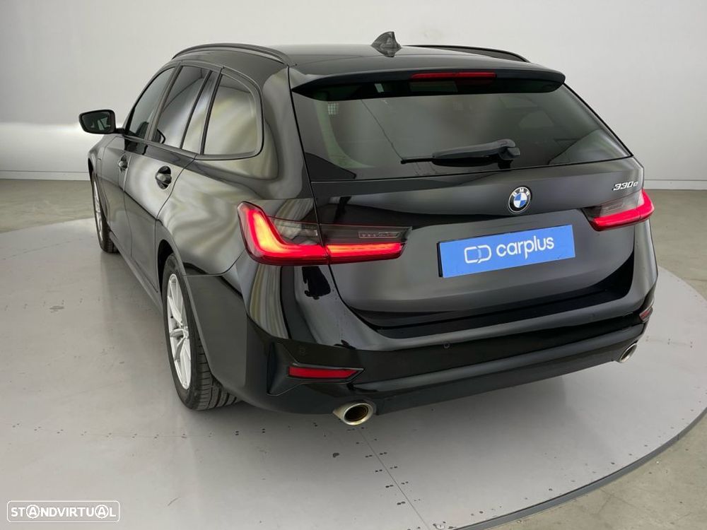 BMW 330 e Auto - 30