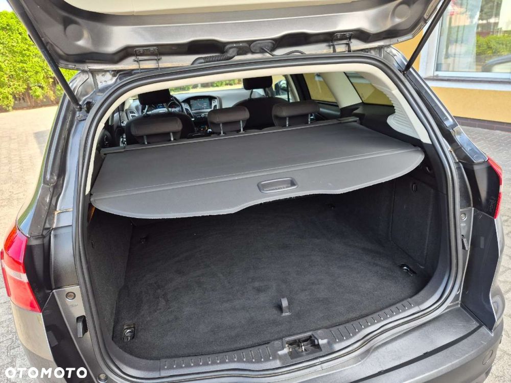 Ford Focus - 30