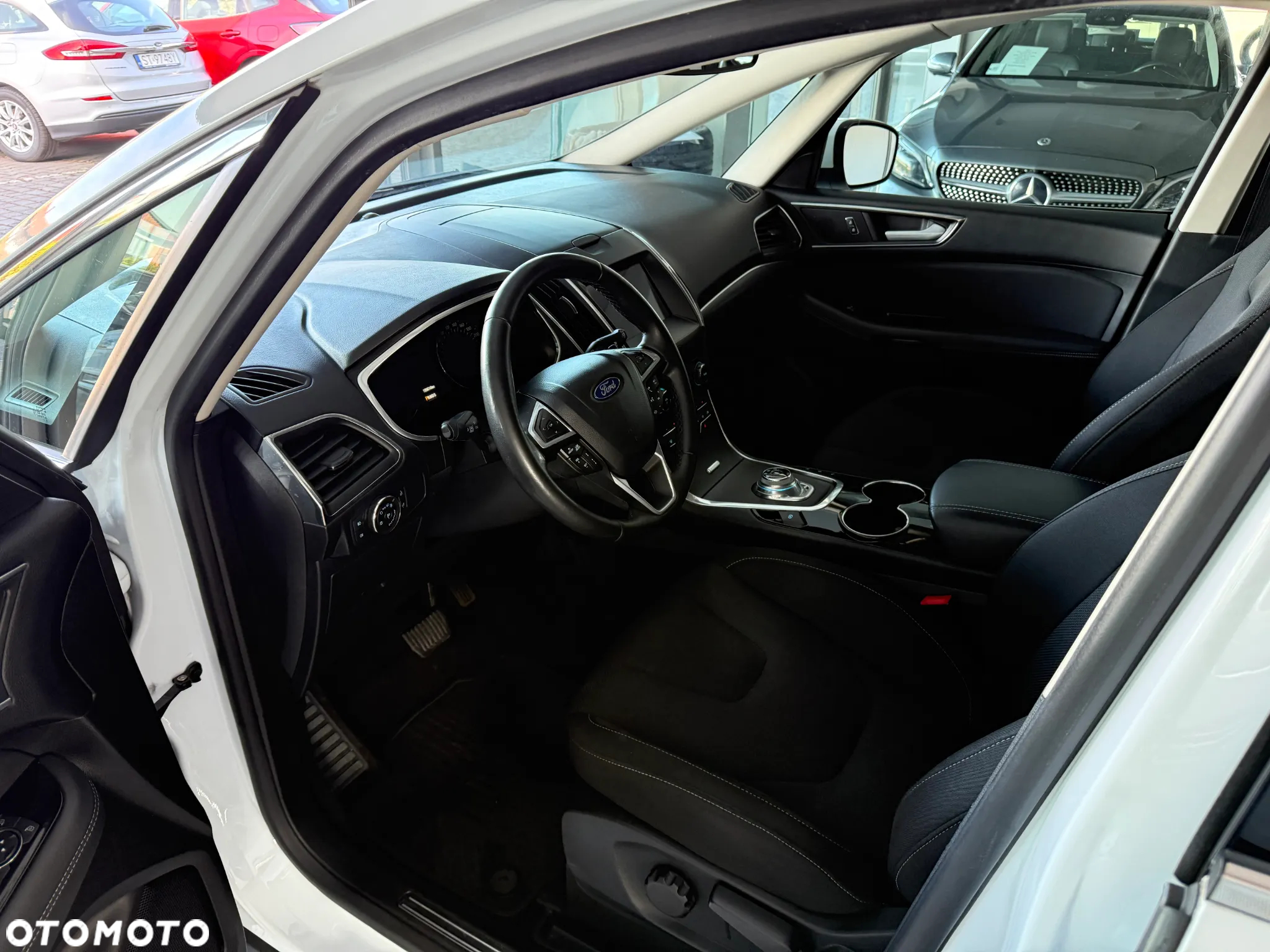 Ford S-Max 2.0 EcoBlue Titanium - 17