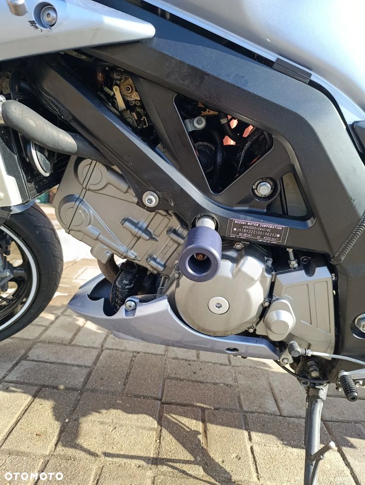 Suzuki SV - 20