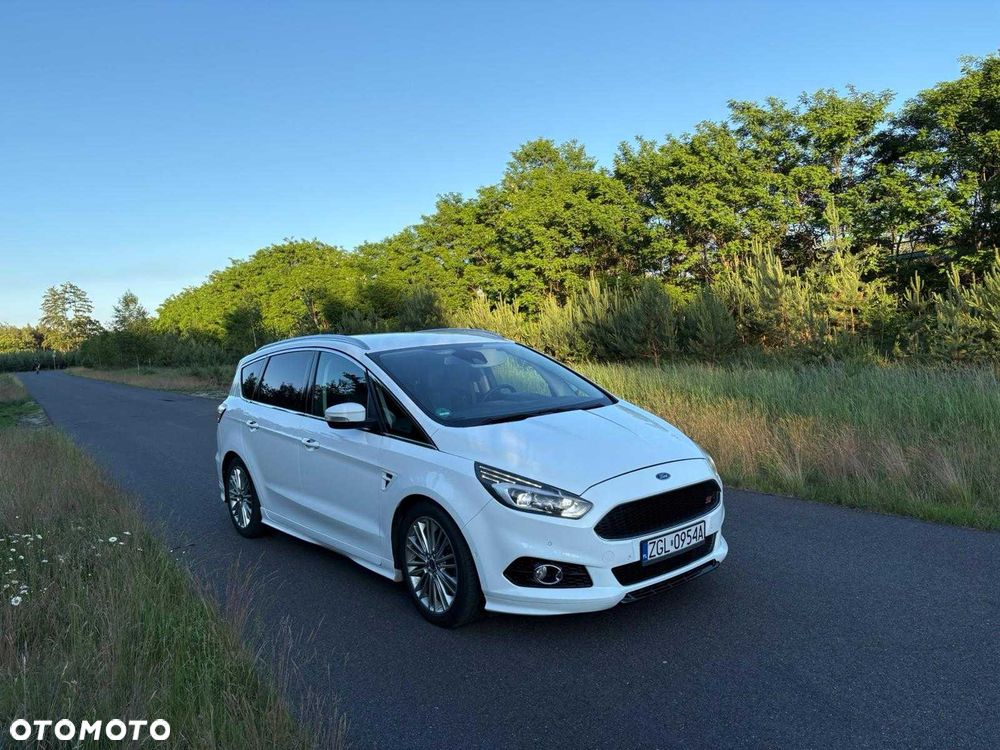 Ford S-Max - 7
