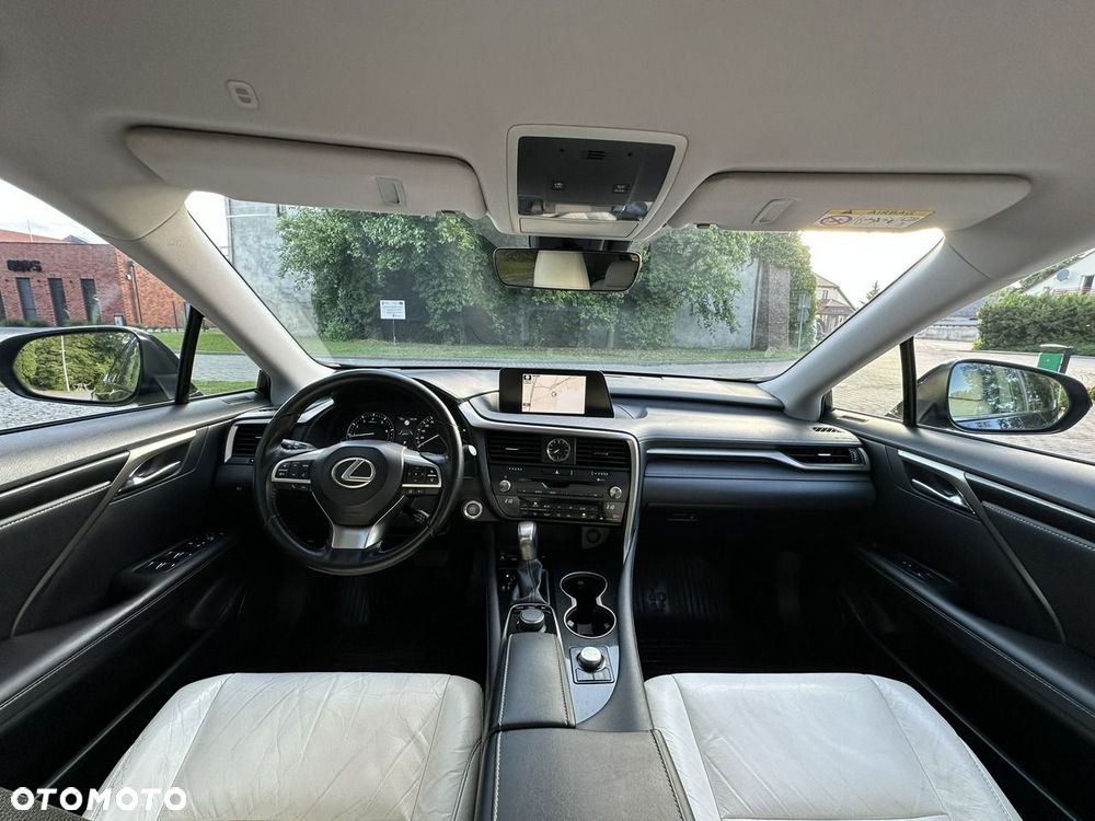 Lexus RX - 7