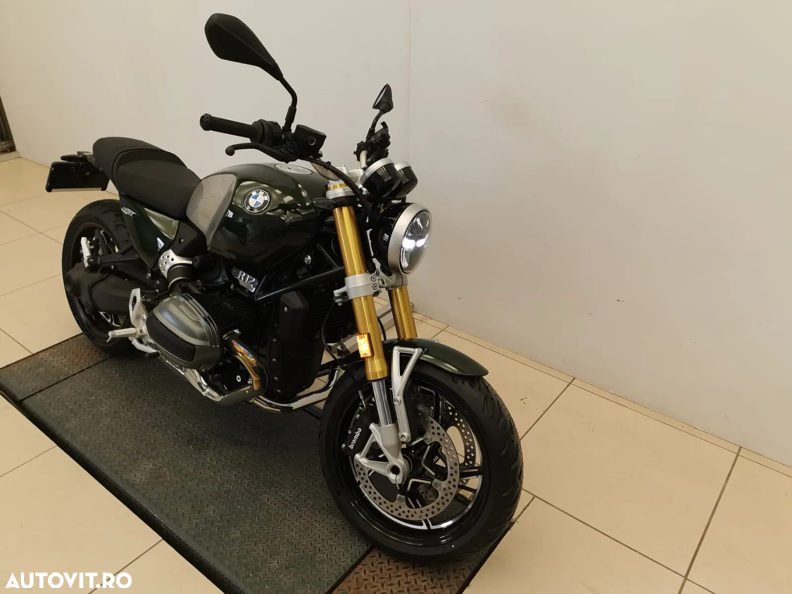BMW R nineT - 11