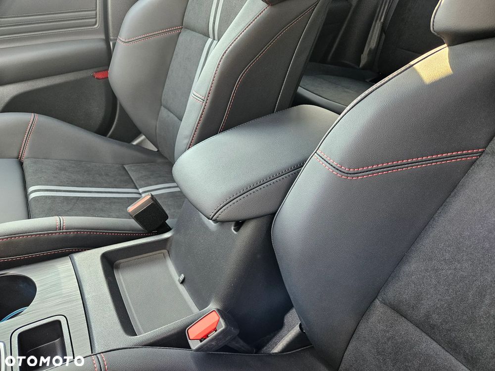 Ford Focus 2.3 EcoBoost ST X - 17