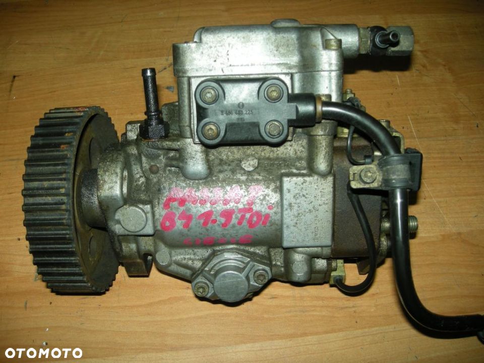 POMPA WTRYSKOWA VW PASSAT B4 1.9TDI - 1
