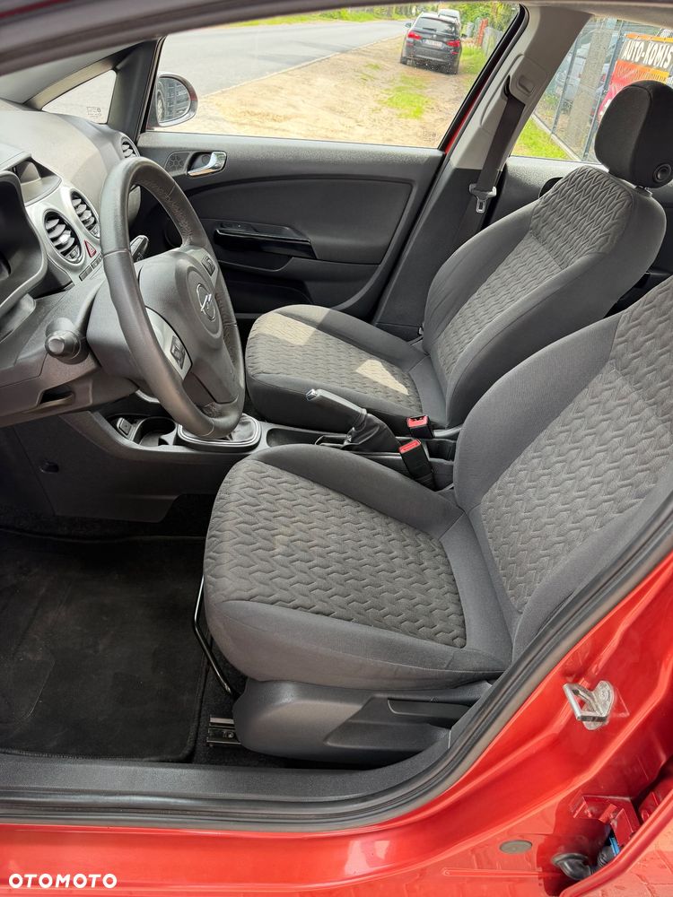 Opel Corsa 1.2 16V Enjoy - 12