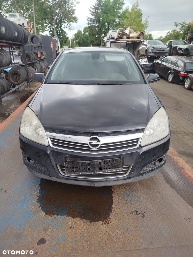 Opel Astra H na części. - 1