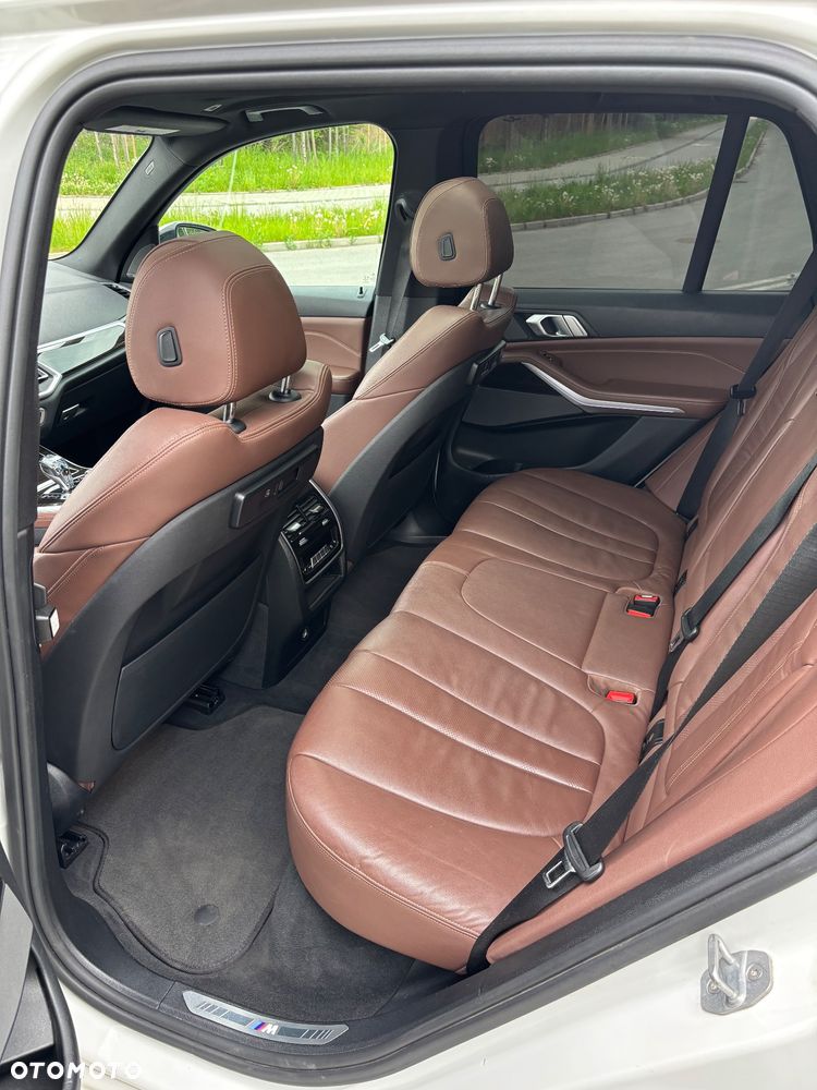 BMW X5 xDrive40i - 14