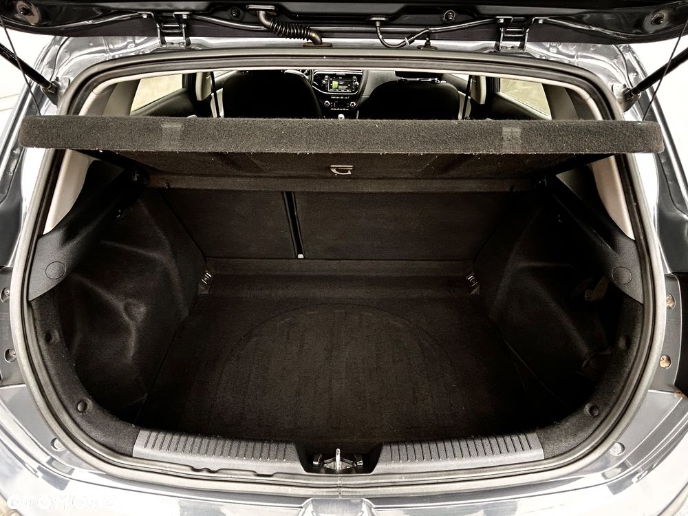 Kia Ceed 1.6 CRDi L - 40