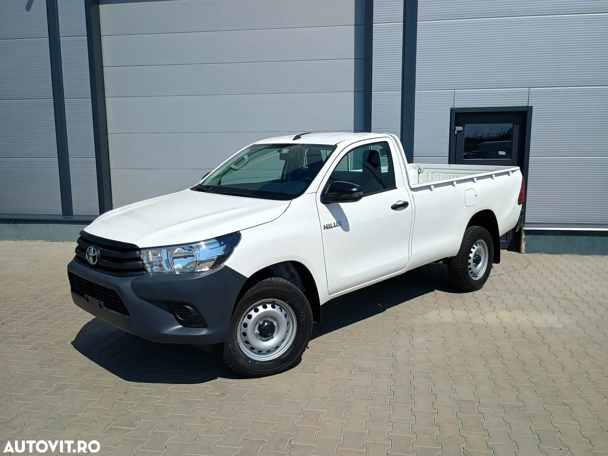 Toyota Hilux - 4