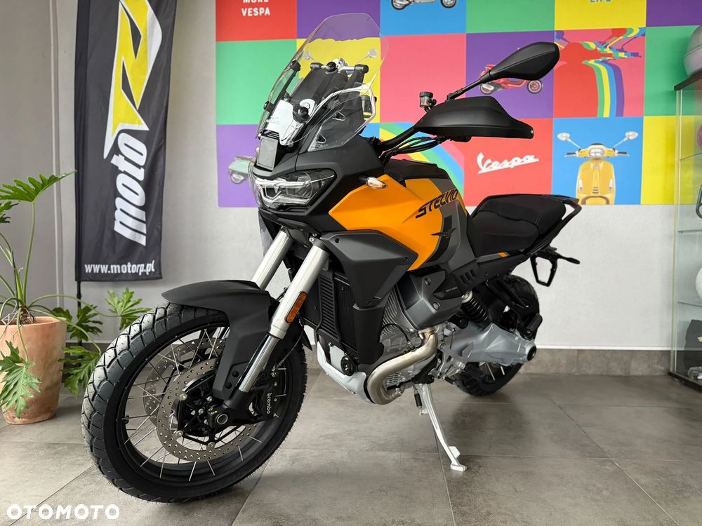 Moto Guzzi Stelvio - 2