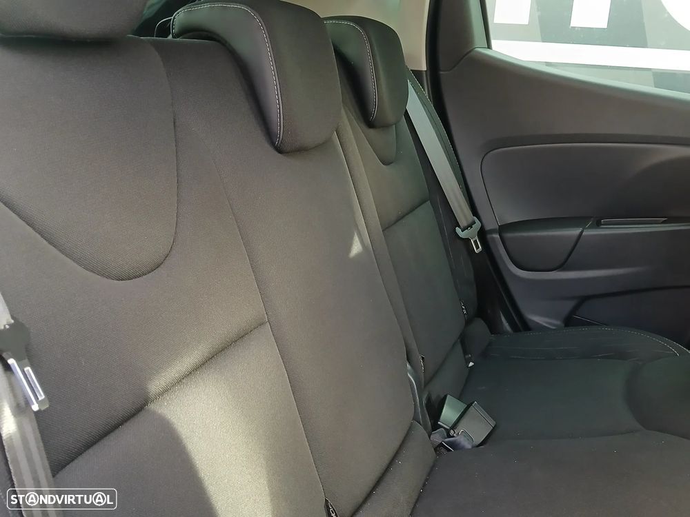 Renault Clio 1.5 dCi Limited - 16