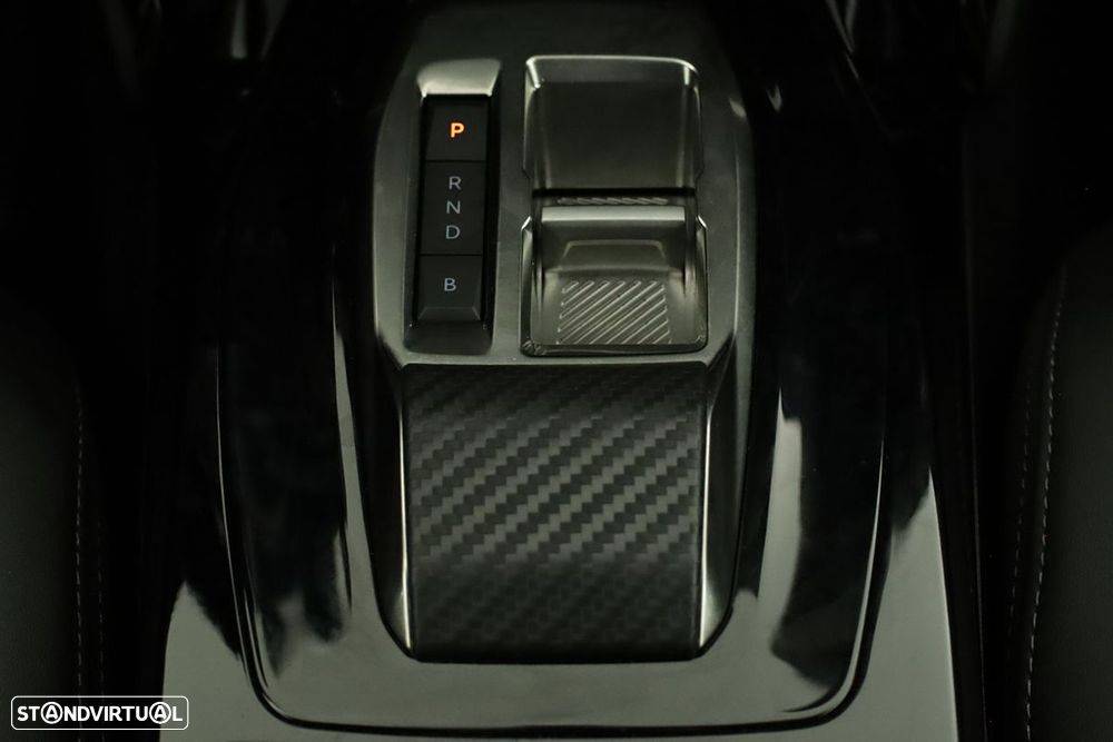 Peugeot e-2008 50 kWh GT - 15