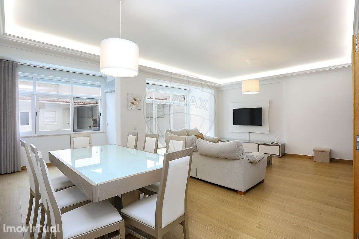 Apartamento T3 para arrendamento - Grande imagem: 2/36